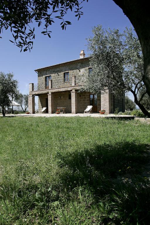 פיטיליאנו Agriturismo Tenuta Roccaccia מראה חיצוני תמונה